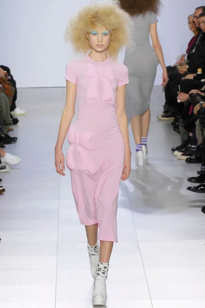 Look 12